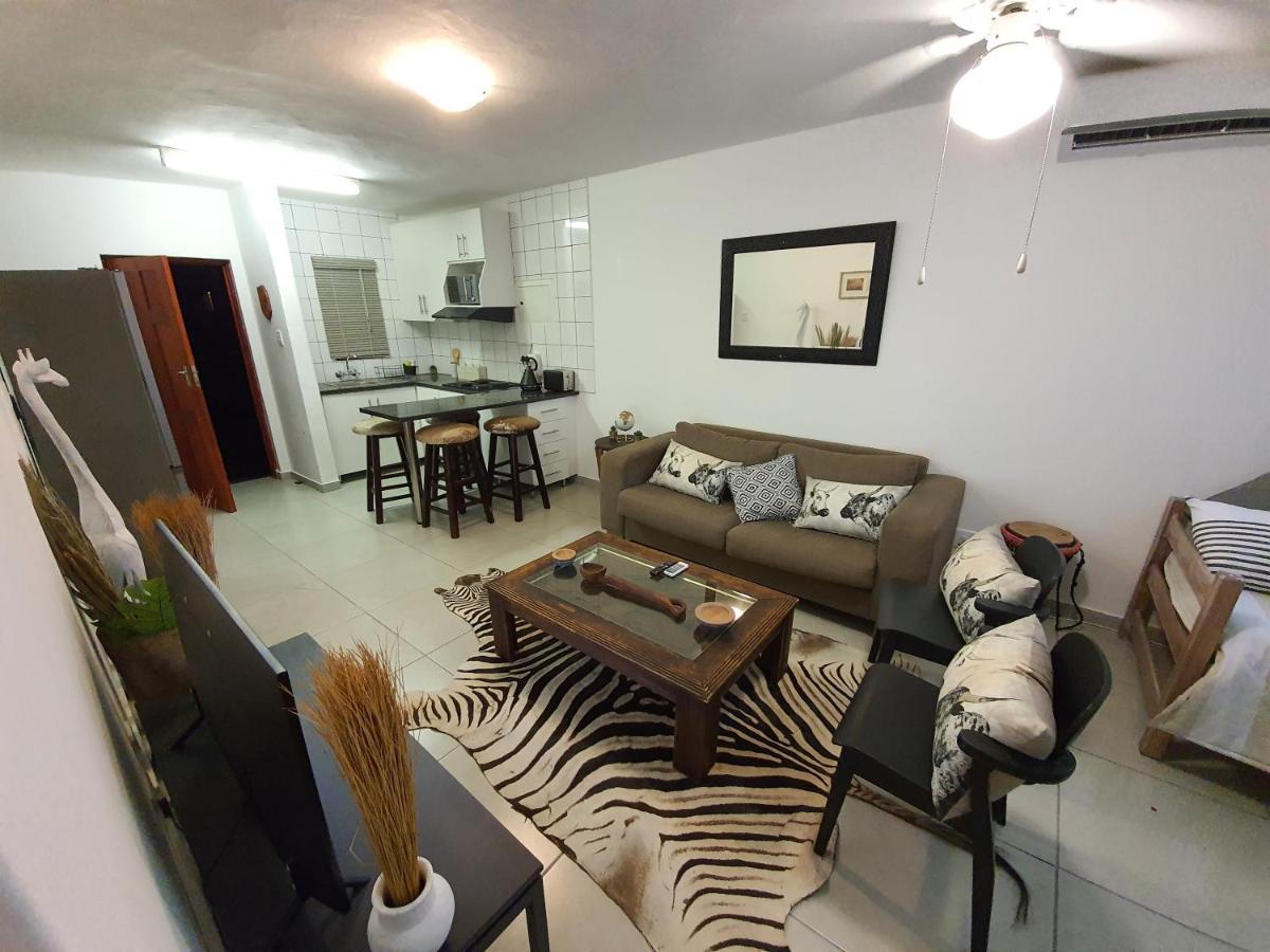 South Seas Safari @ The Bridge Apartments Saint Lucia Estuary المظهر الخارجي الصورة